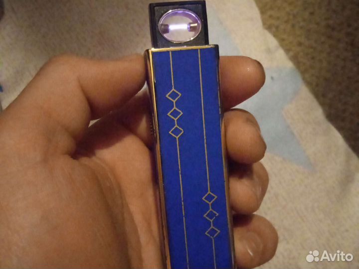 Электронная зажигалка