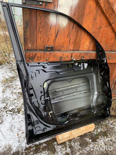 Дверь передняя левая на nissan X-trail II 2013г