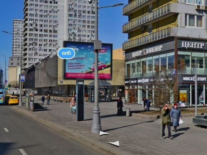 Сдам торговое помещение, 219.7 м²