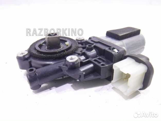 Моторчик переднего правого стеклоподъемника