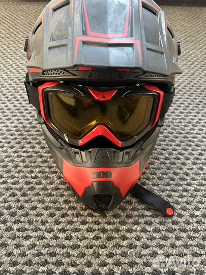 Шлем снегоходный 509