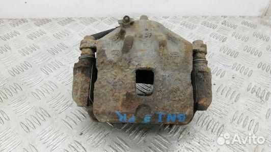 Суппорт тормозной передний правый hyundai tucson J