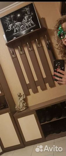 Вешалка с тумбой в прихожую