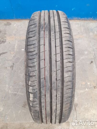 Nokian Tyres Hakka Black 205/75 R16C