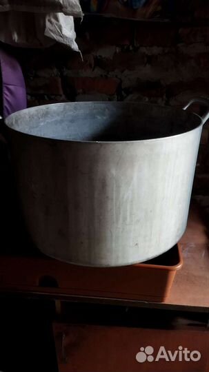 Кастрюля алюминиевая