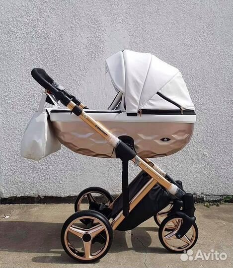 Детская коляска Adamex Chantal Star (2 в 1)