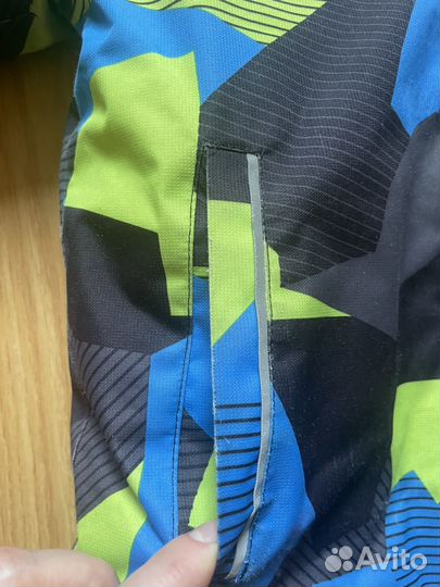 Демисезонная куртка для мальчика 104