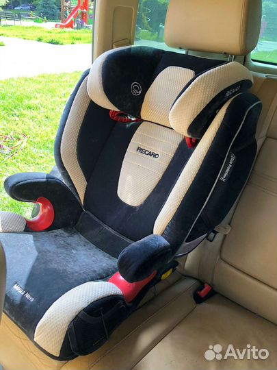Детское кресло Recaro Monza Nova