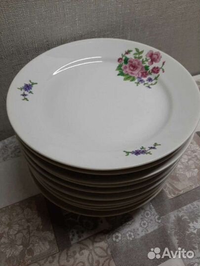 Тарелки зик и Дулево 24 см