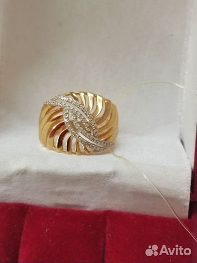 Золотое кольцо размер 16.5