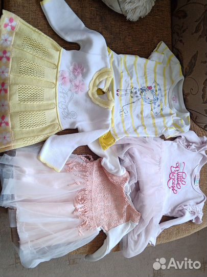 Чемодан детских вещей