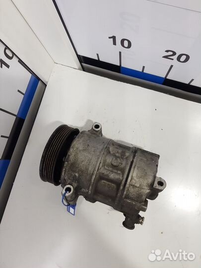 Компрессор системы кондиционирования Opel Insignia