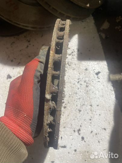 Диск тормозной передний nissan almera n16