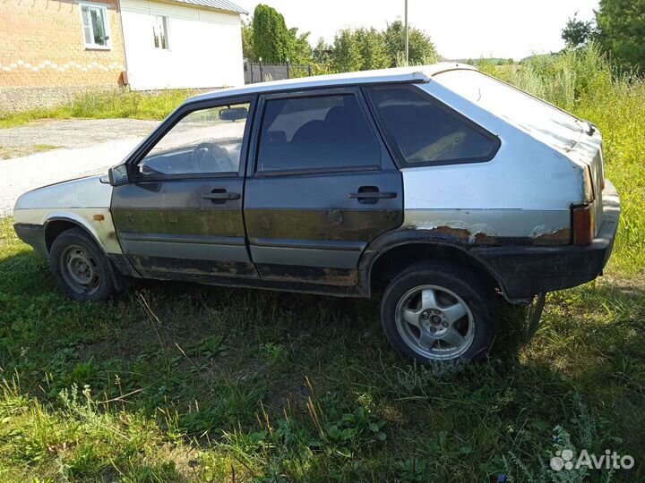 ВАЗ 2109 1.5 МТ, 2003, 200 000 км