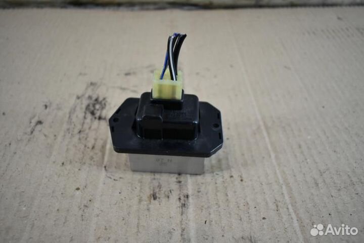 Реостат печки Suzuki Sx4 хэтчбек M16A 2006 - 2014