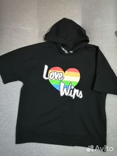 Продам женские вещи