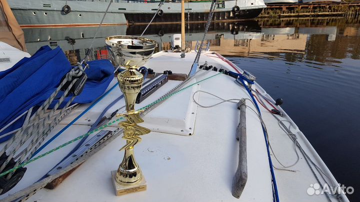 Парусная яхта. Доля или место в экипаже