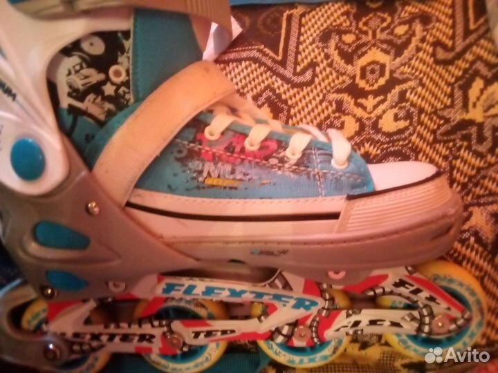 Роликовые коньки и сумка рюкзак