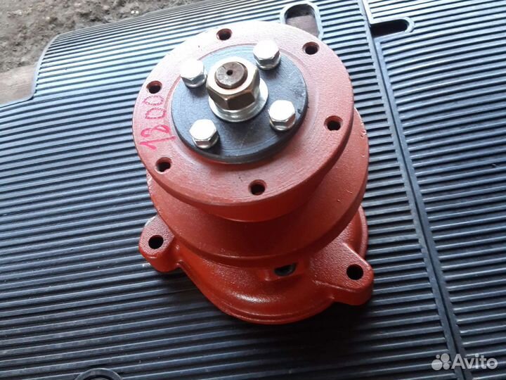 Насос водяной Д-240