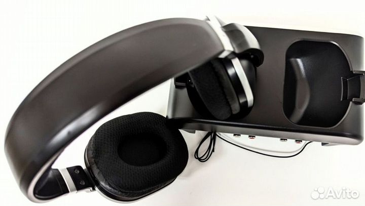 Беспроводные наушники Германия TechniSat NB-4161