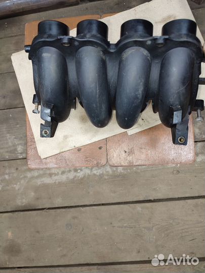 Впускной коллектор VAG