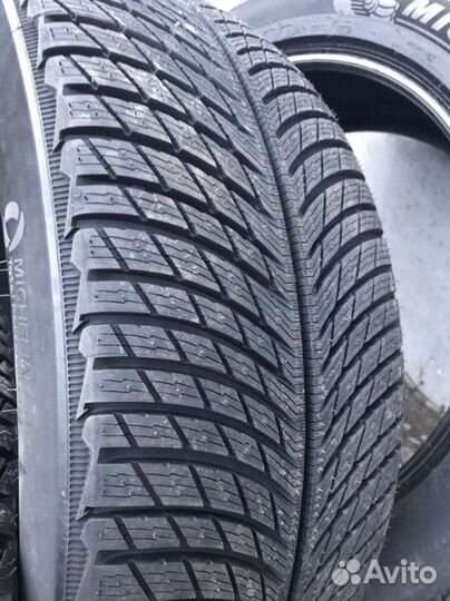 Michelin Pilot Alpin 5 245/40 R20 и 275/35 R20