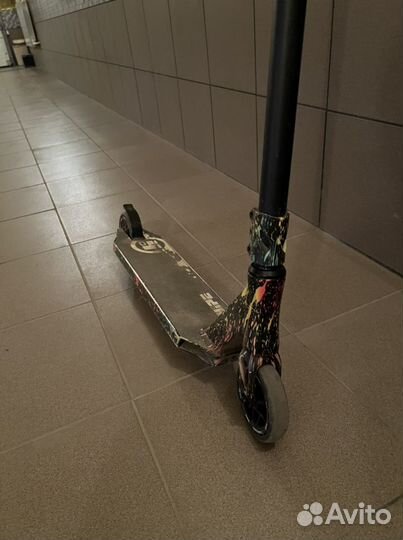 Трюковой самокат Hipe h8