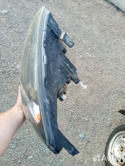 Передние фары гранта фл