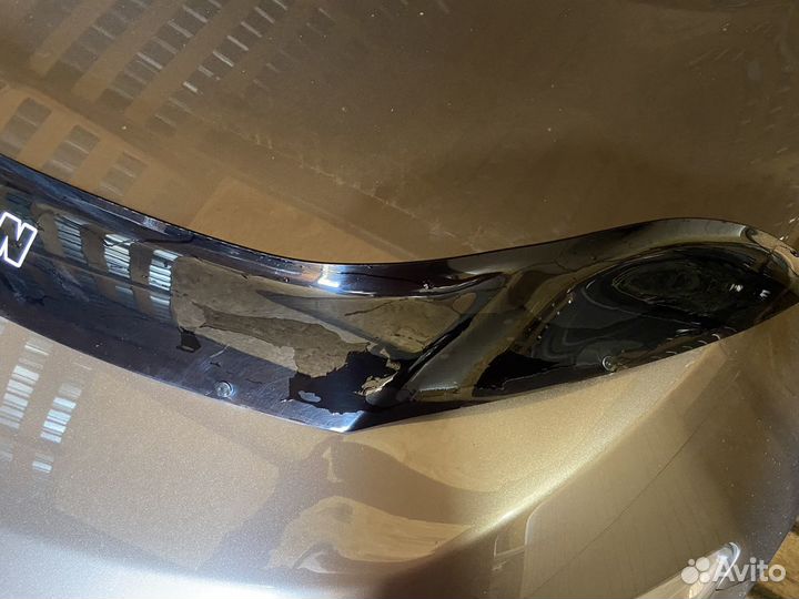 Дефлектор капота на тигуан