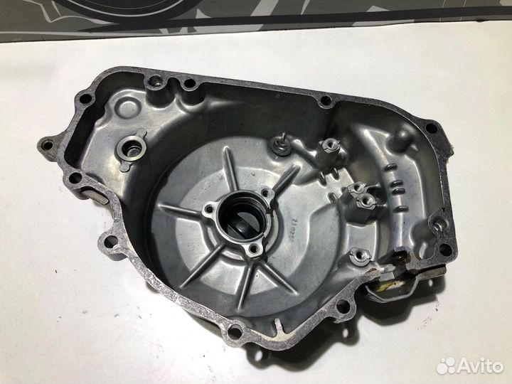 Крышка генератора Kawasaki ZZR 250 1995г