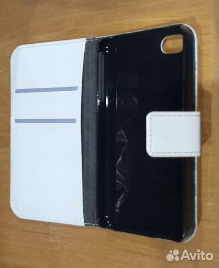 Чехол на iPhone 4 и 4s