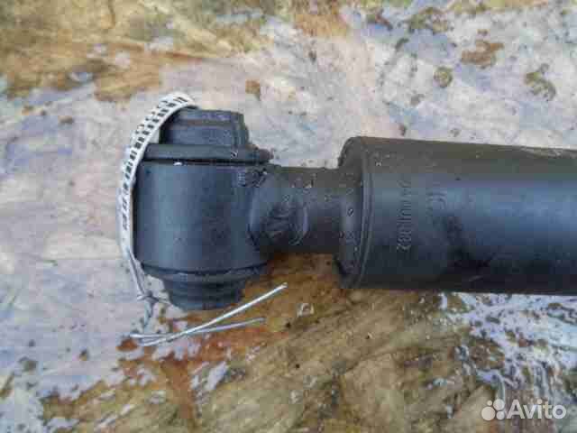 Амортизатор задний L Mercedes C-klasse W204