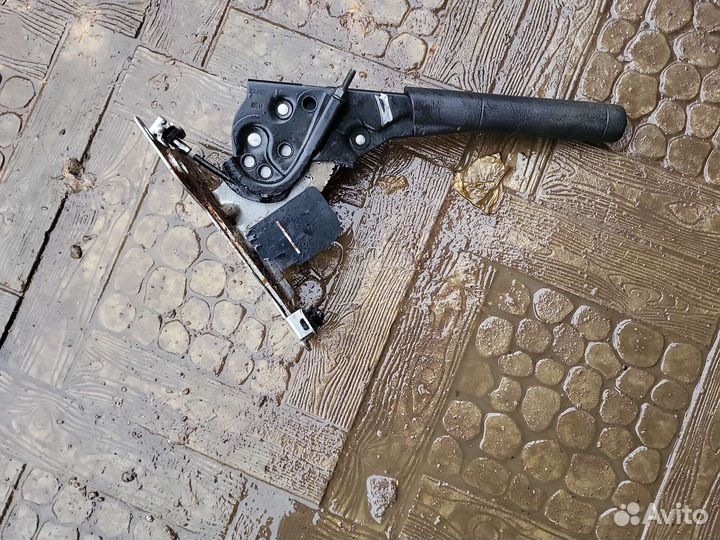 Ситроен с-элизе ручник