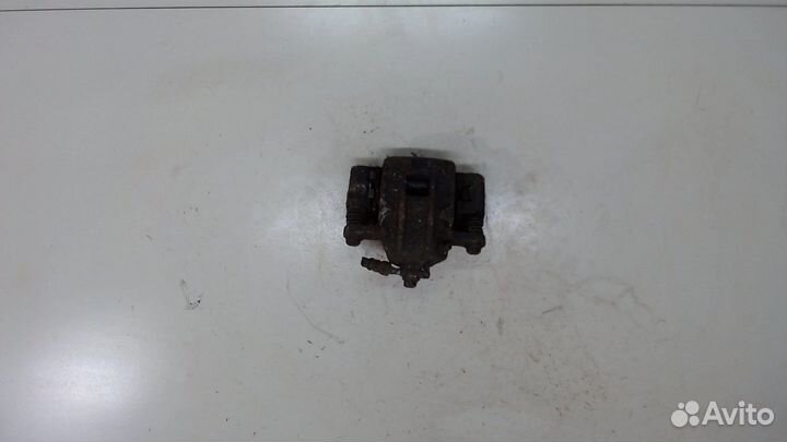 Суппорт Hyundai Santa Fe, 2003