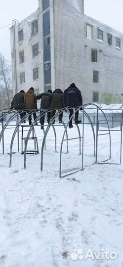Крепкие теплицы