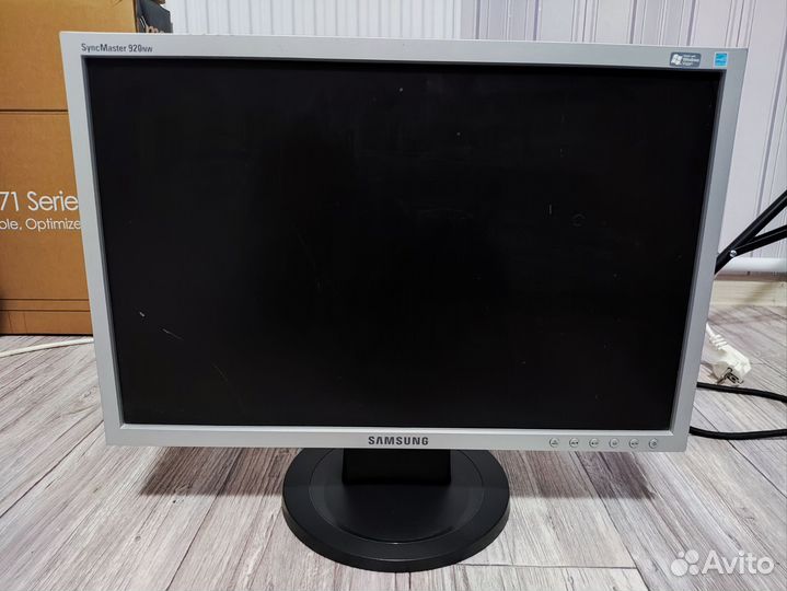 Монитор Samsung syncmaster 920nw