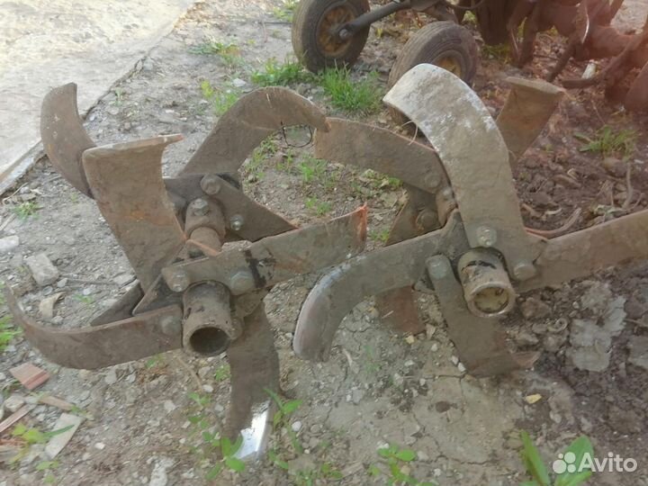 Продам мотоблок каскад (двигатель хонда)