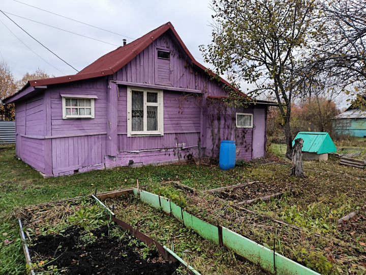 Дача 17,8 м² на участке 6 сот.