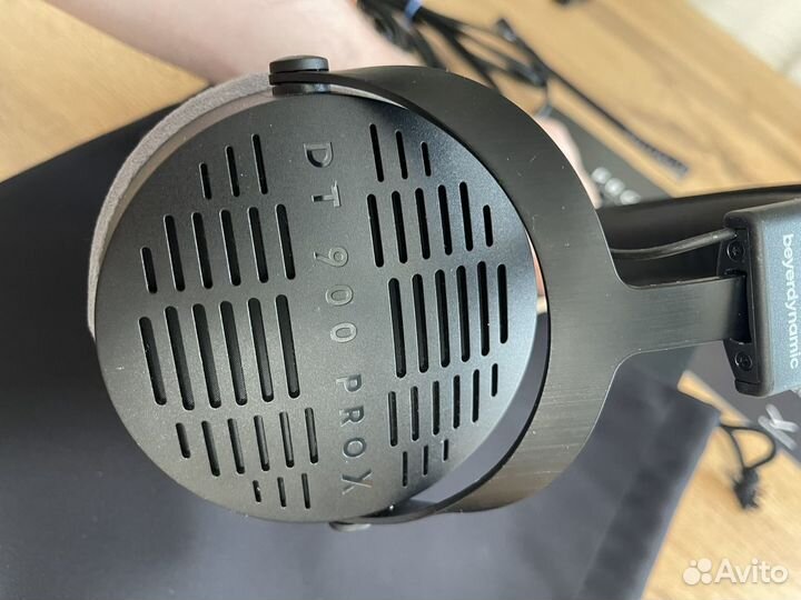 Наушники Beyerdynamic dt 900 pro x