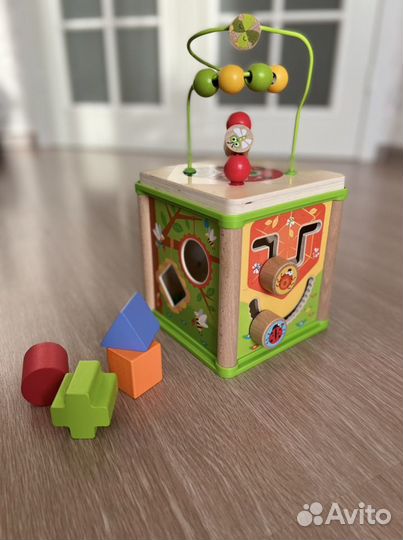 Развивающие игрушки