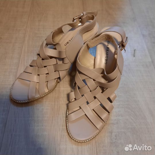 Босоножки 36 Rita Bravuro