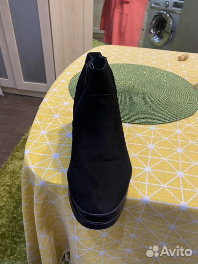 Мужские,одевались 1 раз,зима,натуральные