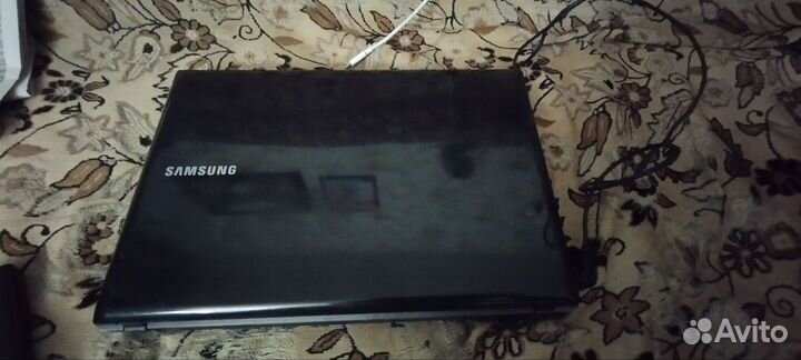 Ноутбук Samsung R440