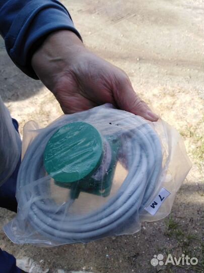 Индуктивный сенсорный датчик