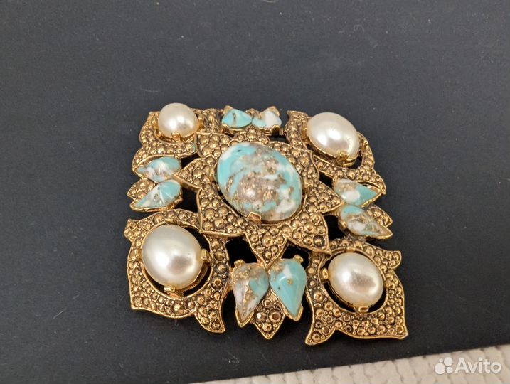 Sarah Coventry. Remembrance винтажная брошь кулон