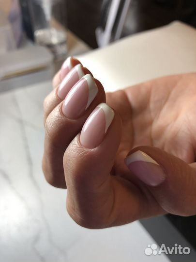 Аппаратный комби маникюр