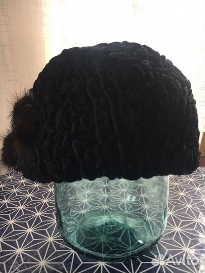 Берет каракулевый
