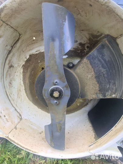 Газонокосилка бензиновая самоходная бу