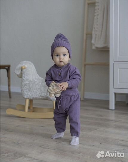 Вязаный комплект для малыша