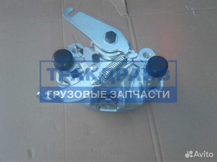 Суппорт задний правый Ивеко Дейи Iveco Daily